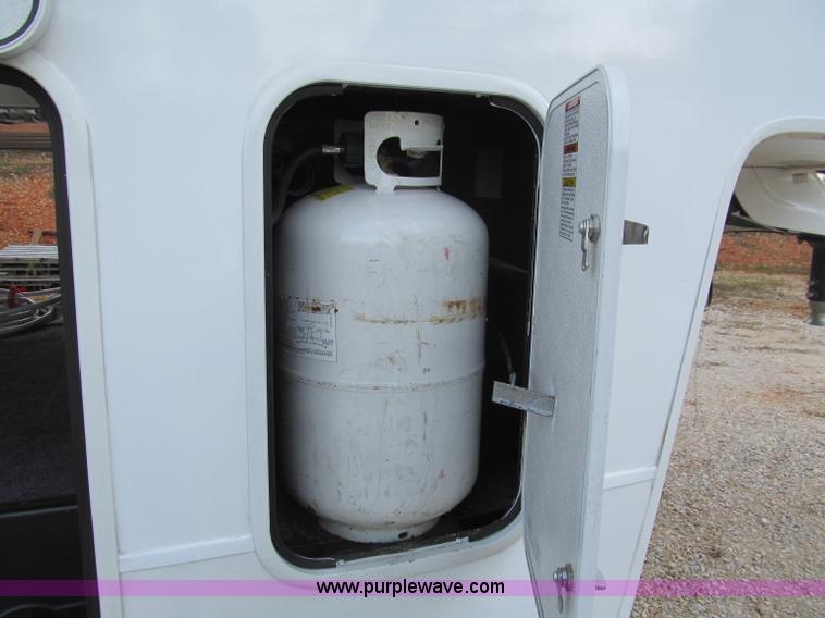 image for item F4582 2011 Coachman 310RLTS fifth wheel camper