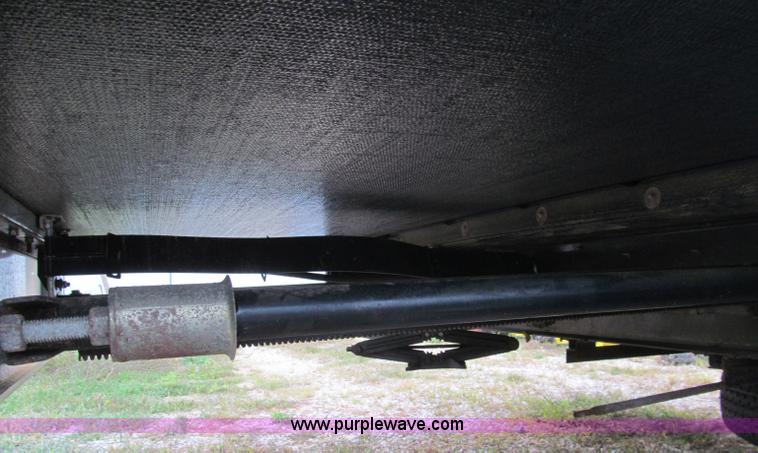 image for item F4582 2011 Coachman 310RLTS fifth wheel camper