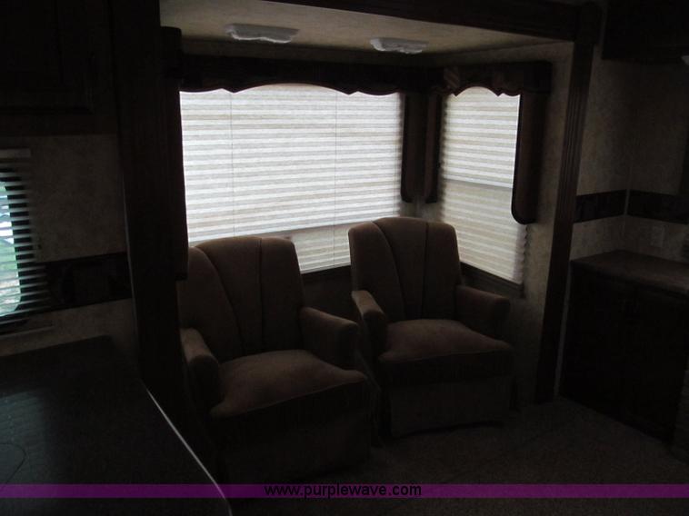 image for item F4582 2011 Coachman 310RLTS fifth wheel camper