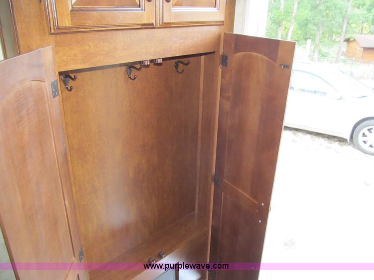 image for item F4582 2011 Coachman 310RLTS fifth wheel camper