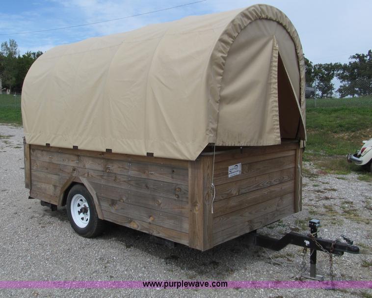 2005 Branson trailer in Lebanon, MO Item F4595 sold Purple Wave