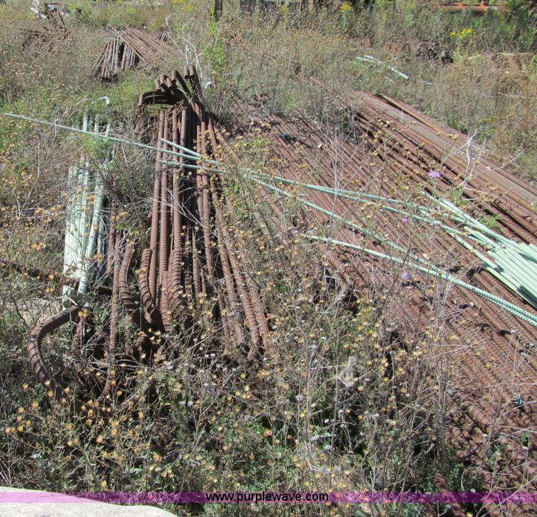 image for item F5522 Epoxy coated and non-coated rebar