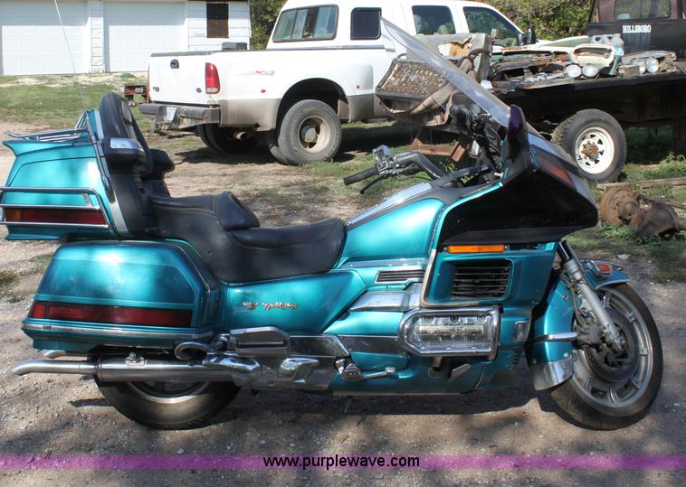 image for item G4946 1992 Honda Gold Wing GL1500SE motorcycle