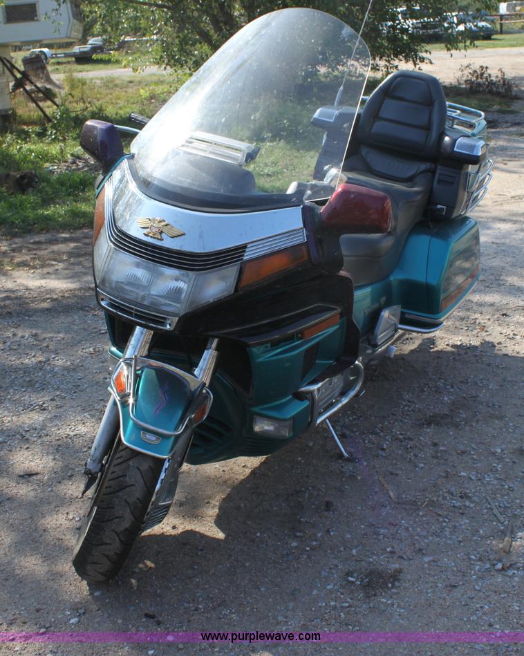 image for item G4946 1992 Honda Gold Wing GL1500SE motorcycle