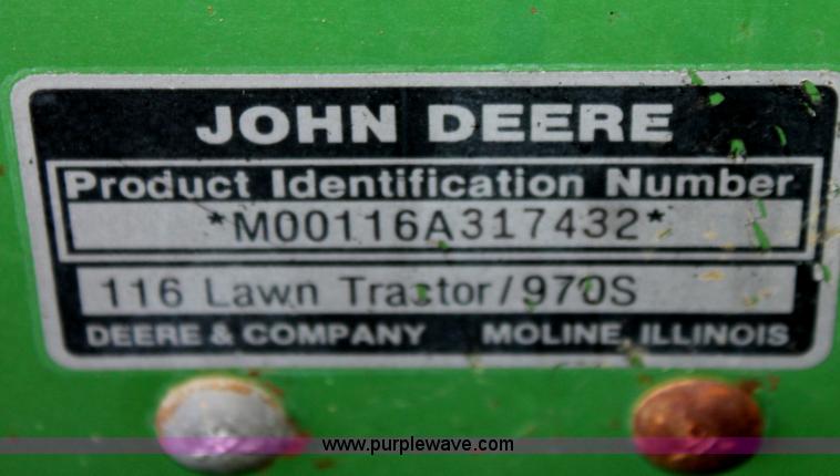 image for item G4947 John Deere 116 lawn mower