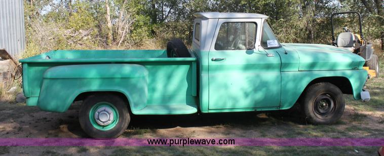 image for item G4948 1961 Chevrolet pickup truck