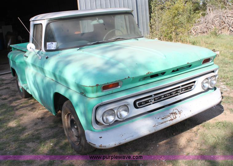 image for item G4948 1961 Chevrolet pickup truck