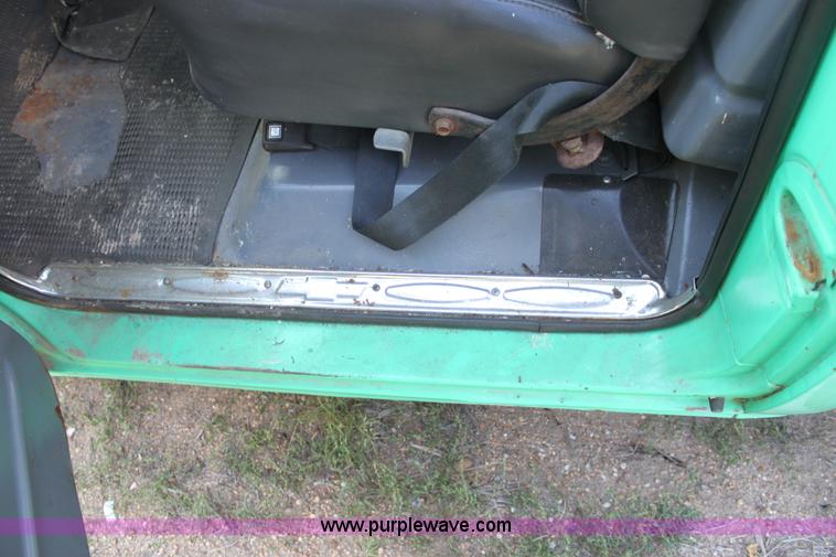 image for item G4948 1961 Chevrolet pickup truck