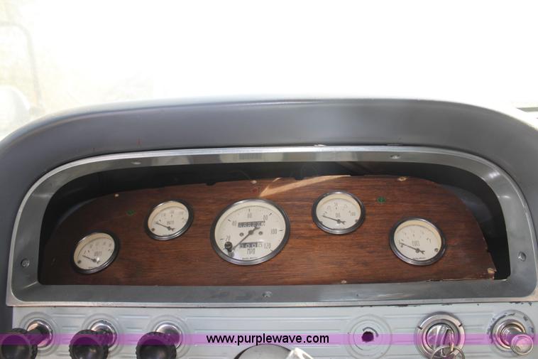 image for item G4948 1961 Chevrolet pickup truck