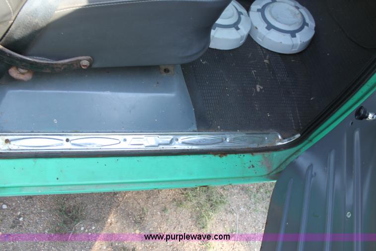 image for item G4948 1961 Chevrolet pickup truck