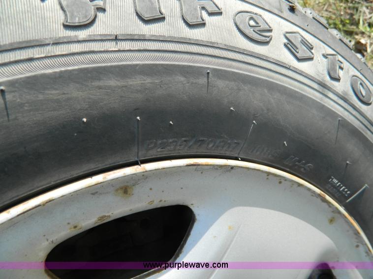 image for item G7501 2006 Ford F150 pickup truck