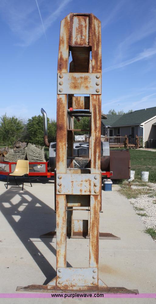 image for item K9912 Hydraulic press frame and cylinder