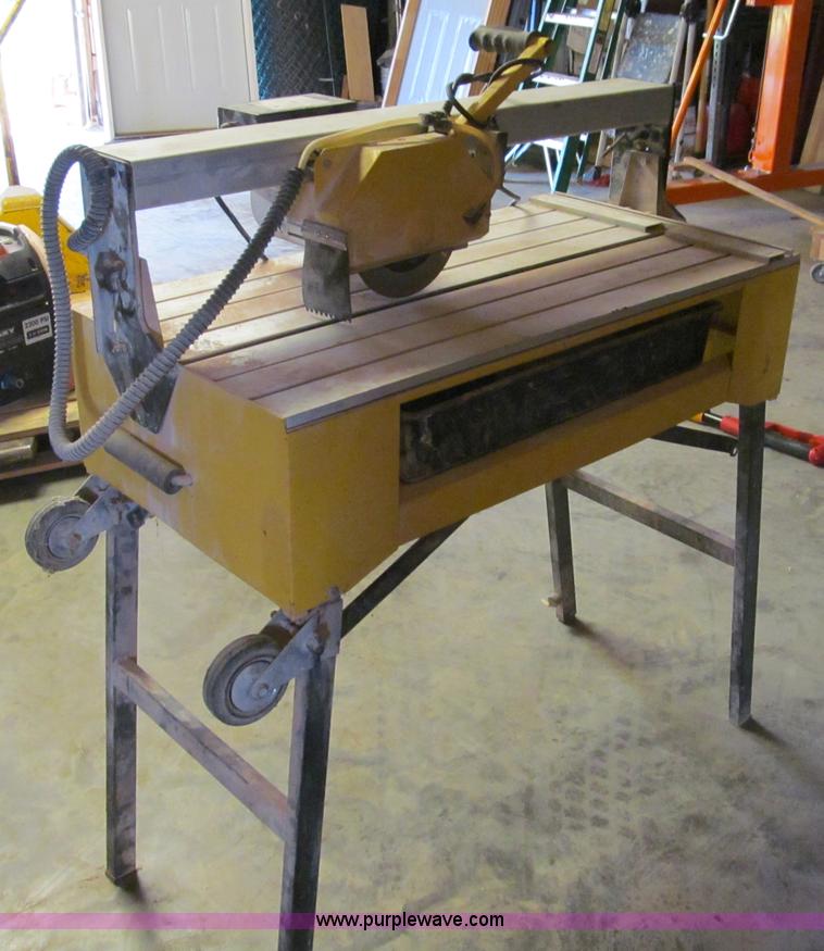 image for item O9005 2002 Bridge electric tile saw