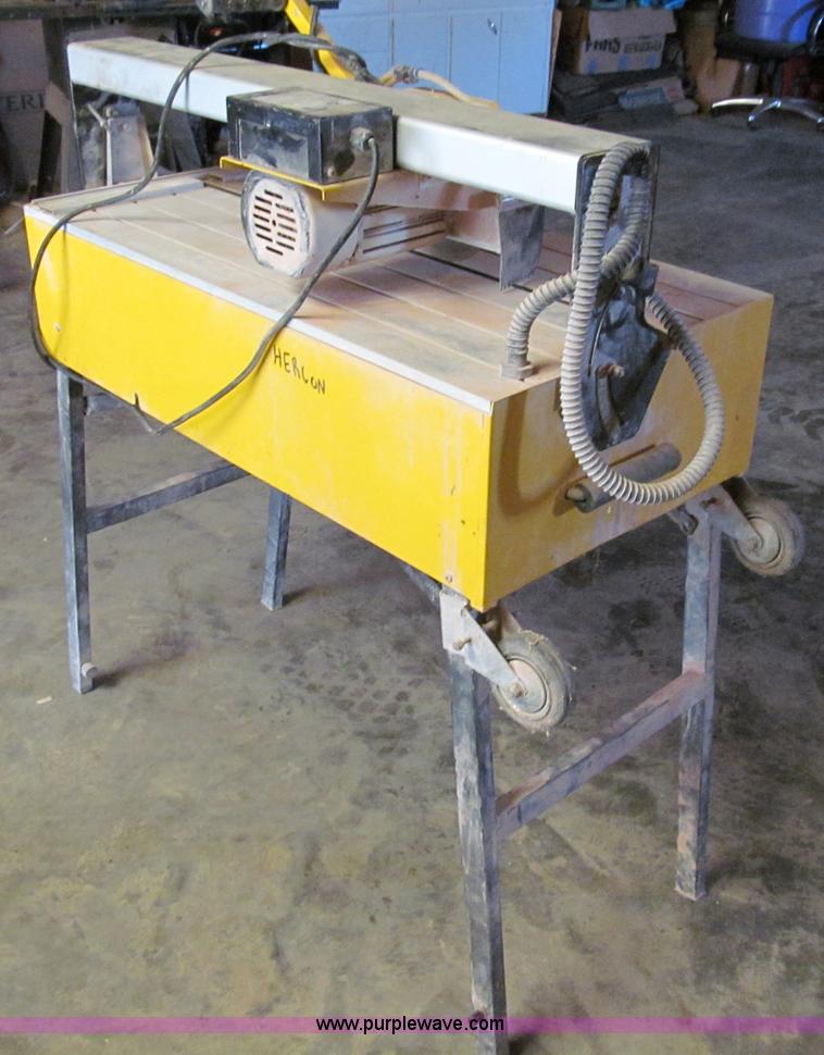 image for item O9005 2002 Bridge electric tile saw