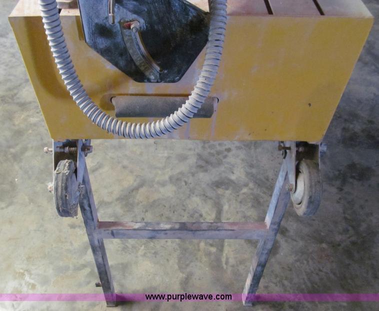 image for item O9005 2002 Bridge electric tile saw