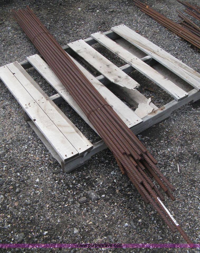 Assorted rebar in Wichita, KS Item R9733 sold Purple Wave