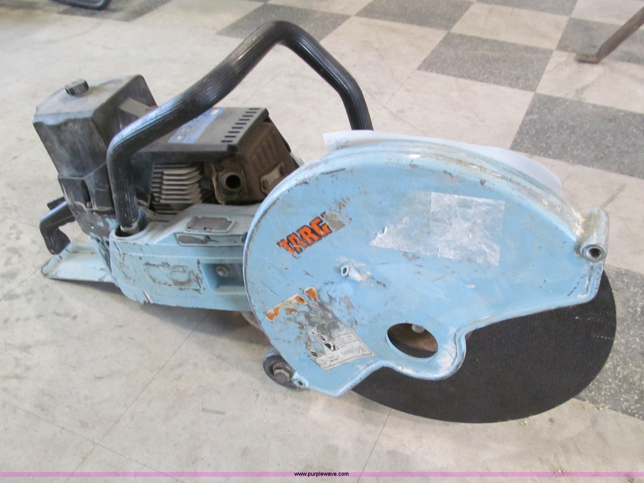 Target Super 1000 hand held cutoff saw in Lebanon, MO Item F4592