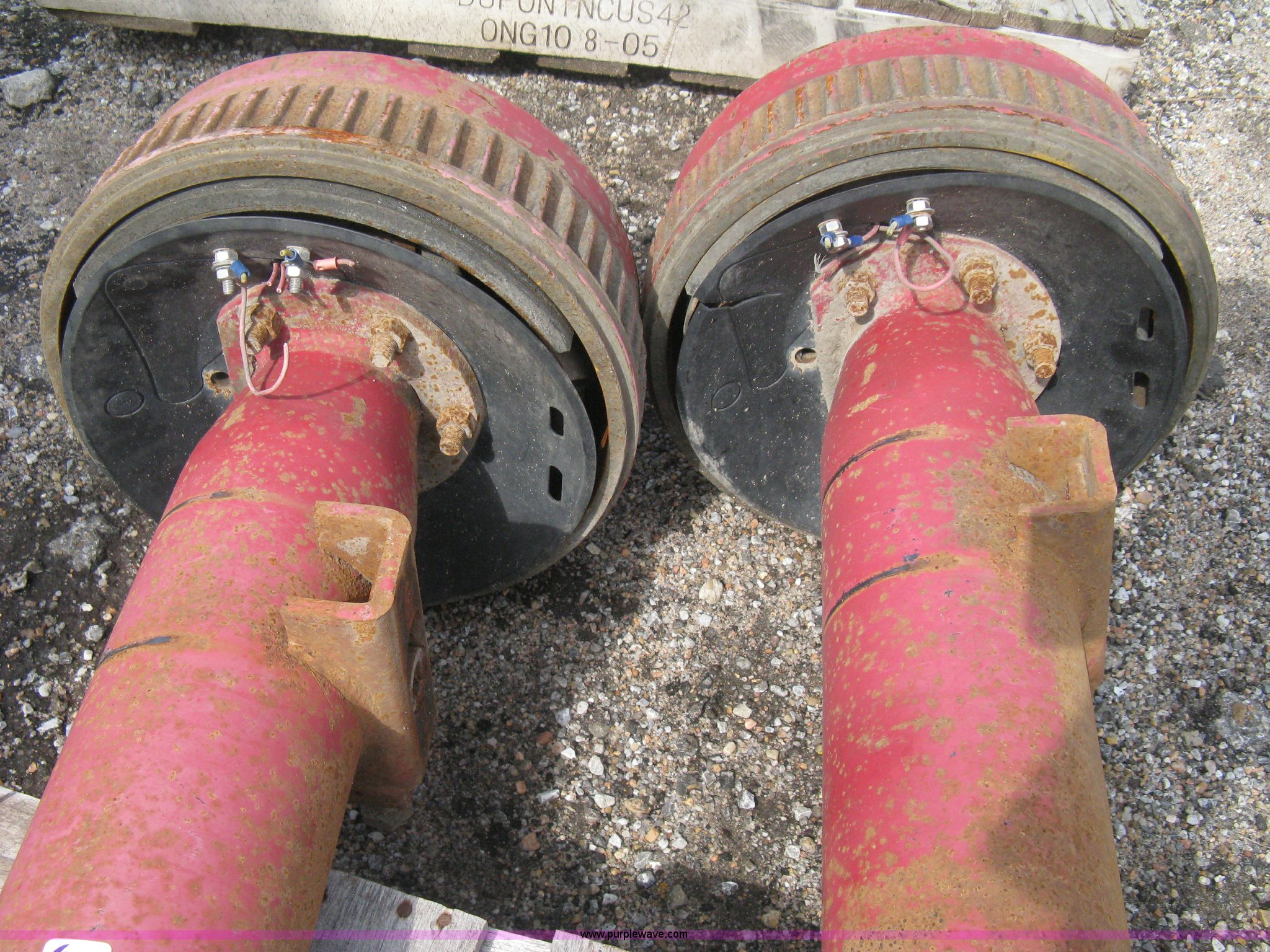 (2) 2007 Quality Trailer Prod TS10K trailer axles in Wichita, KS Item