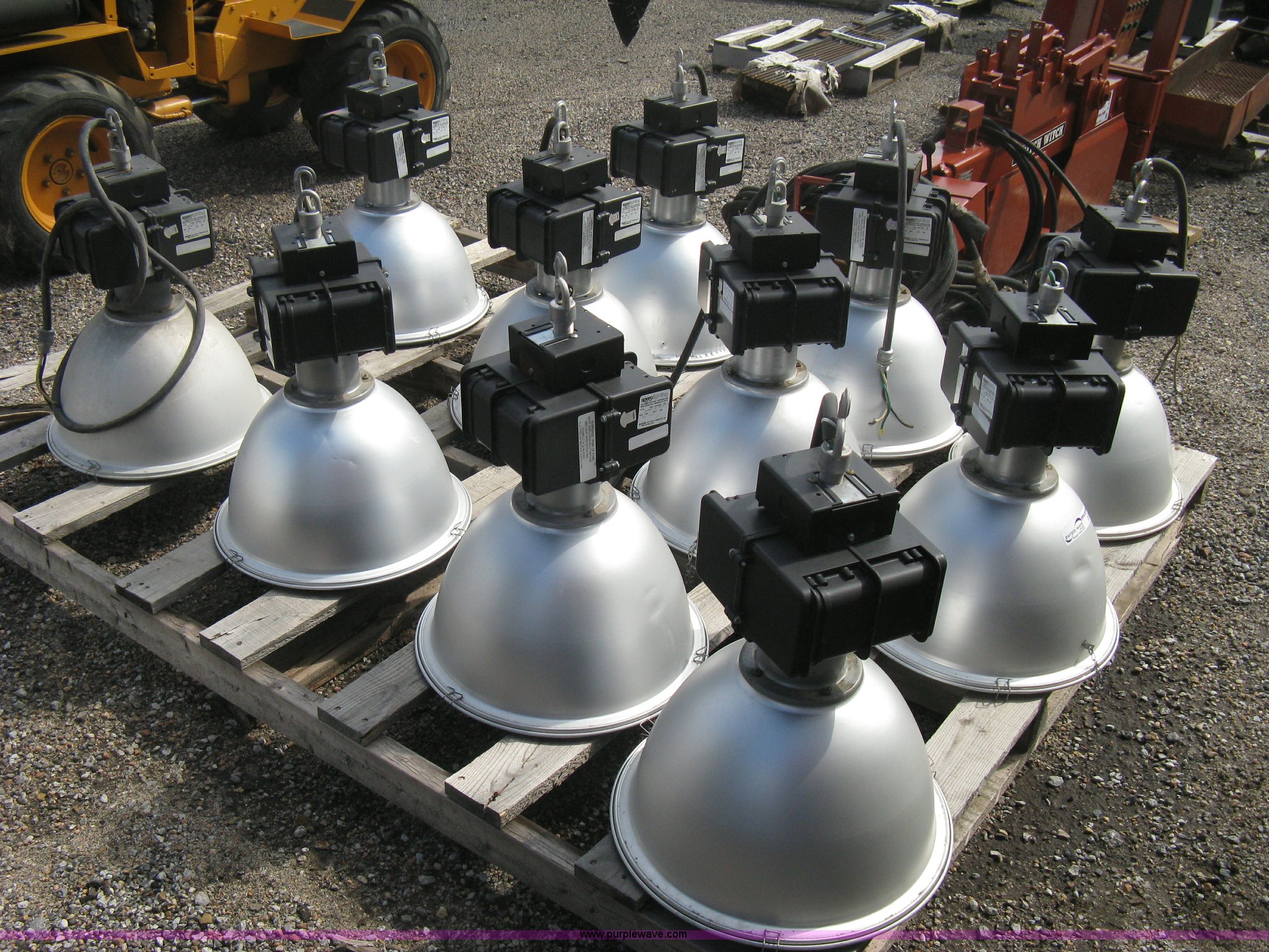 (11) Spero commercial light fixtures in Wichita, KS Item R9727 sold