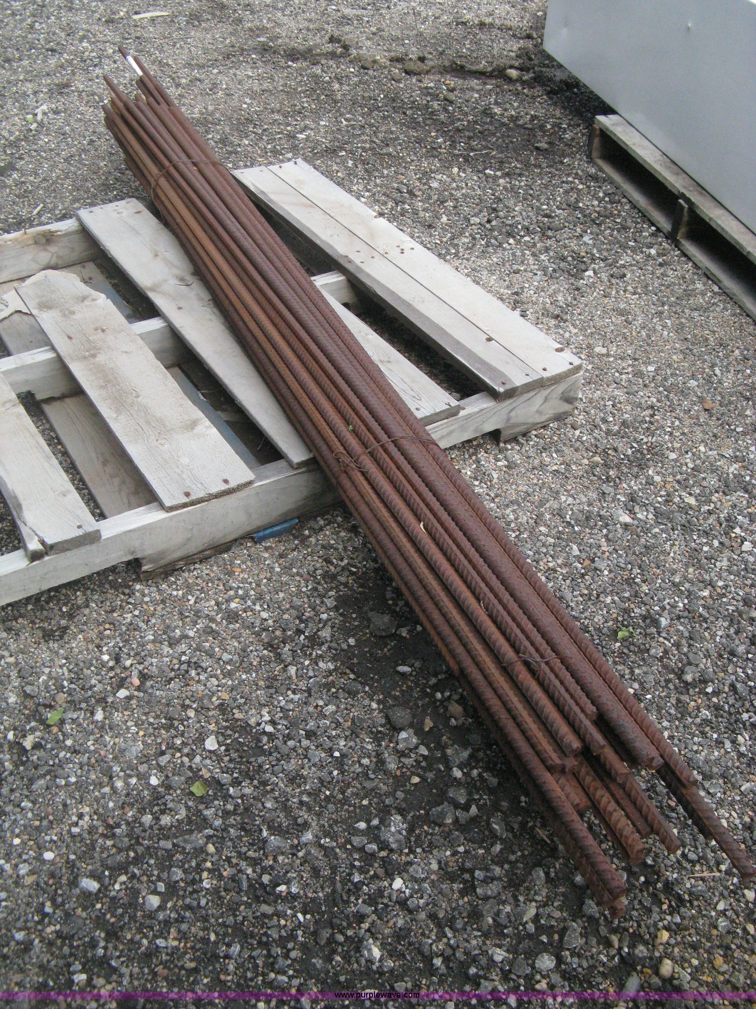 Assorted rebar in Wichita, KS Item R9733 sold Purple Wave