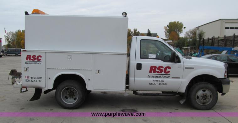 image for item A8478 2005 Ford F350 XL Super Duty service truck
