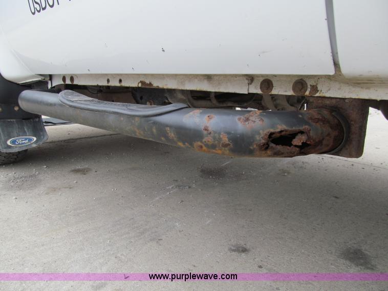 image for item A8478 2005 Ford F350 XL Super Duty service truck