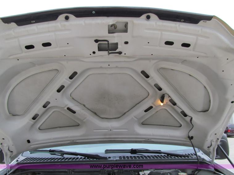 image for item A8478 2005 Ford F350 XL Super Duty service truck