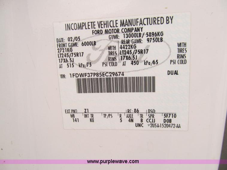 image for item A8478 2005 Ford F350 XL Super Duty service truck