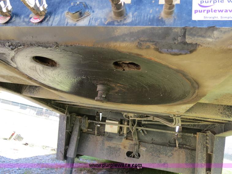 image for item B2482 2008 Ledwell Hydra-Tail 48' trailer