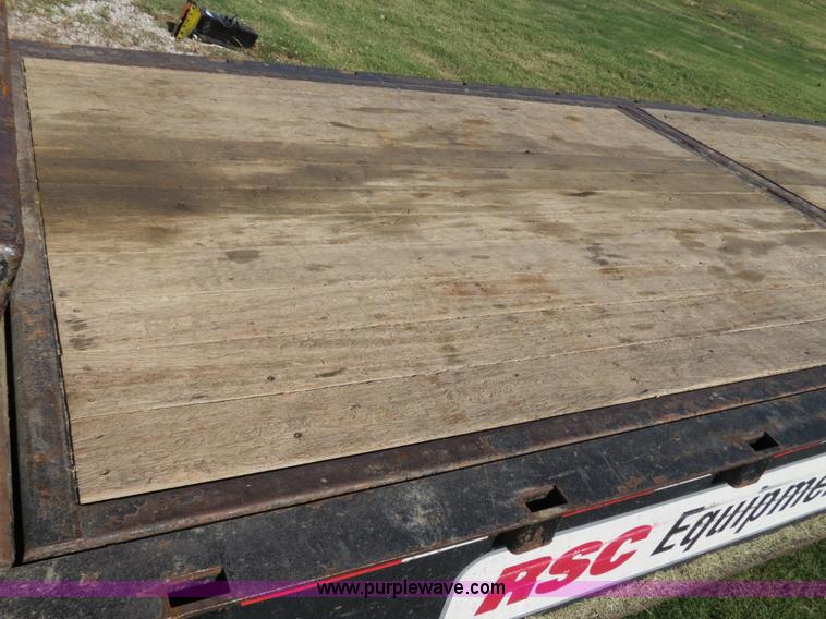 image for item B2482 2008 Ledwell Hydra-Tail 48' trailer