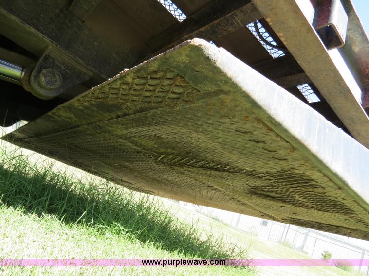 image for item B2482 2008 Ledwell Hydra-Tail 48' trailer