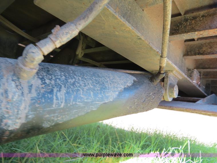 image for item B2482 2008 Ledwell Hydra-Tail 48' trailer