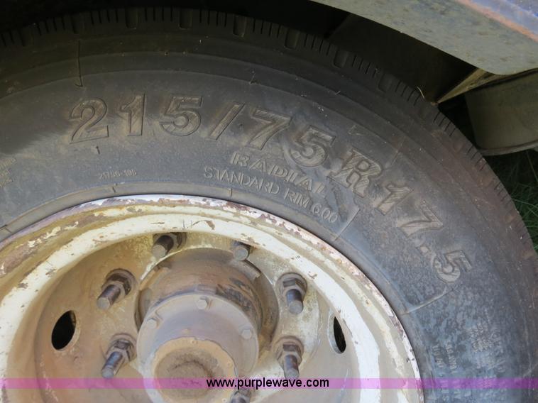 image for item B2482 2008 Ledwell Hydra-Tail 48' trailer