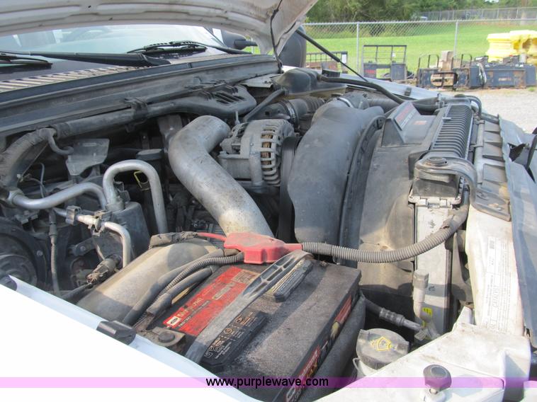 image for item B2871 2005 Ford F350 XL Super Duty service truck