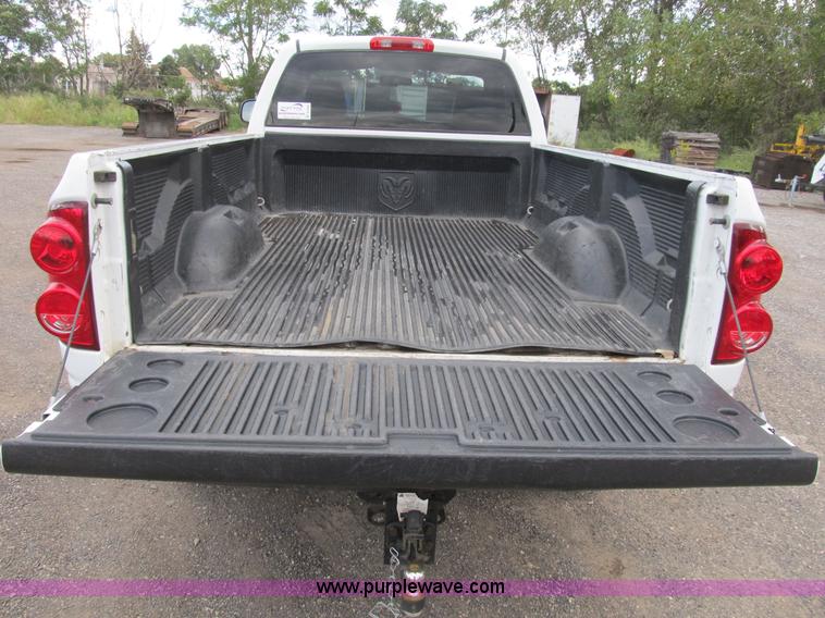 image for item B2882 2008 Dodge Ram 2500 HD Big Horn Edition pickup truck