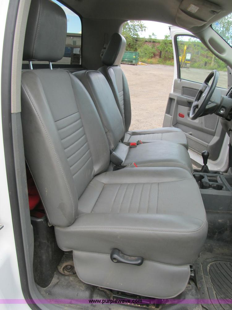 image for item B2882 2008 Dodge Ram 2500 HD Big Horn Edition pickup truck