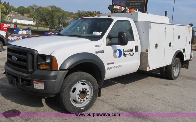 image for item B2907 2007 Ford F550 XL Super Duty service truck
