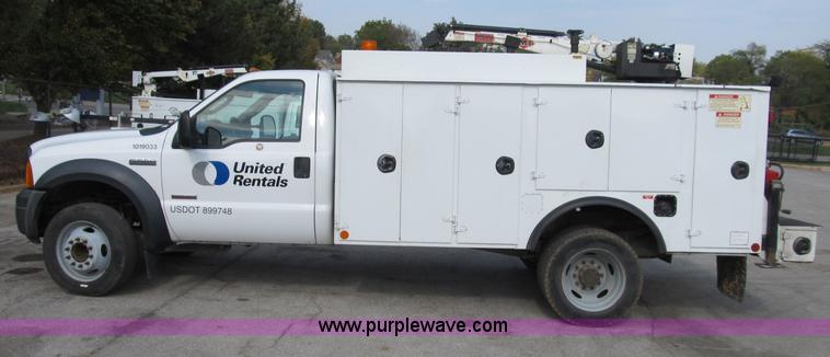 image for item B2907 2007 Ford F550 XL Super Duty service truck