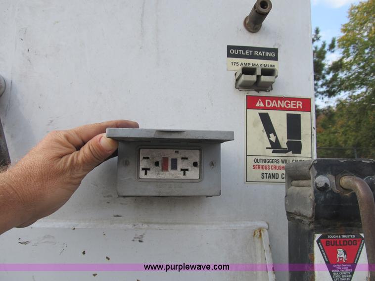 image for item B2907 2007 Ford F550 XL Super Duty service truck