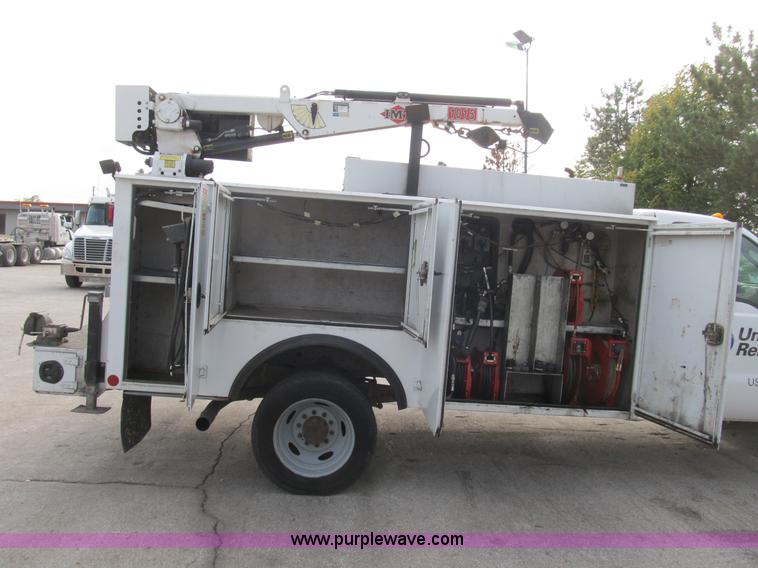 image for item B2907 2007 Ford F550 XL Super Duty service truck