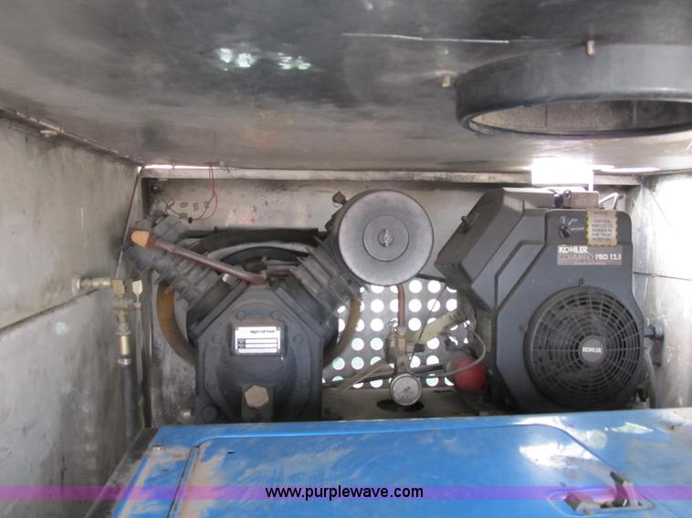 image for item B2907 2007 Ford F550 XL Super Duty service truck