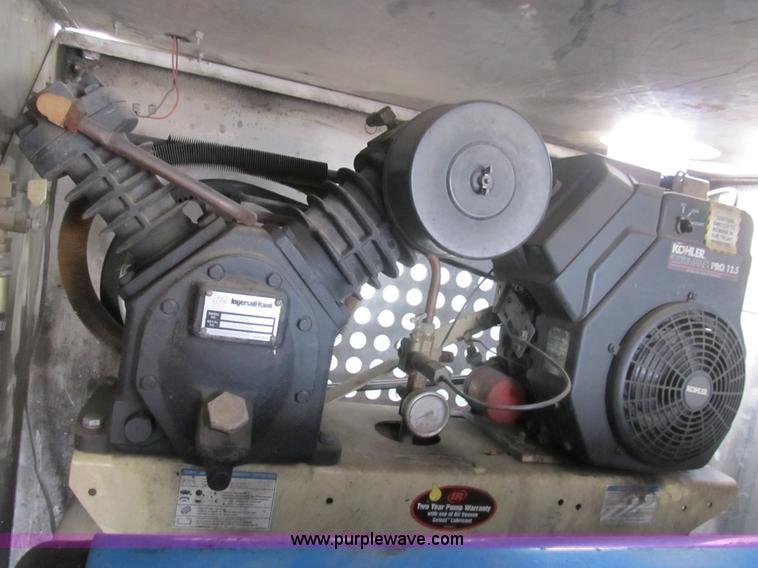 image for item B2907 2007 Ford F550 XL Super Duty service truck