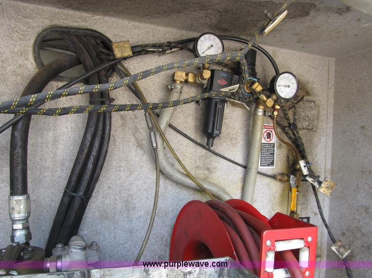 image for item B2907 2007 Ford F550 XL Super Duty service truck