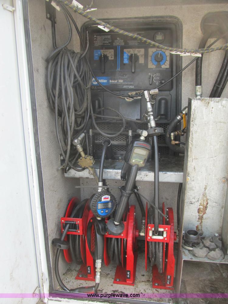 image for item B2907 2007 Ford F550 XL Super Duty service truck