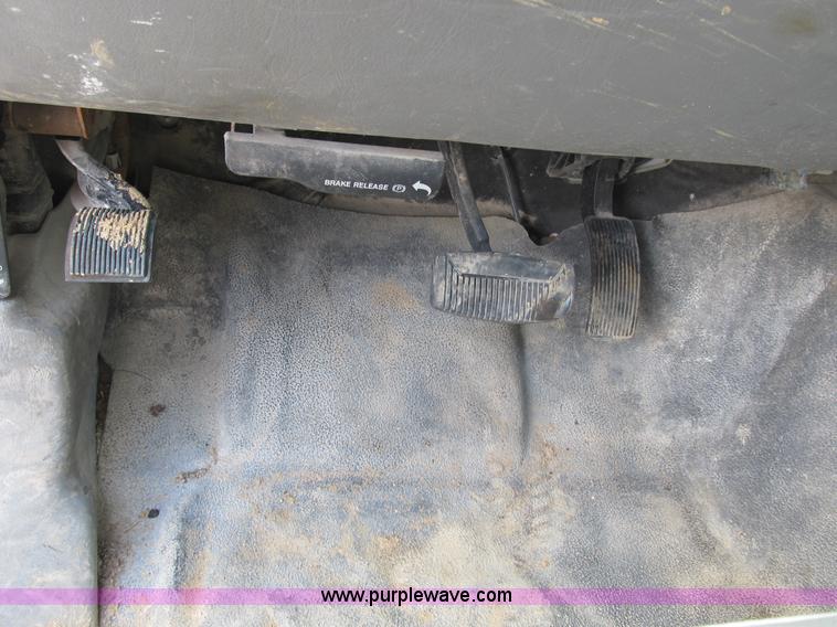 image for item B2907 2007 Ford F550 XL Super Duty service truck