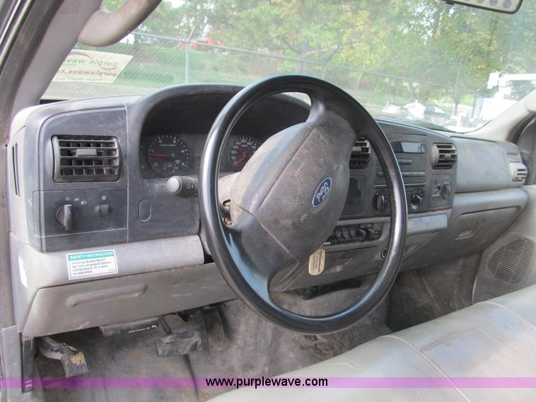 image for item B2907 2007 Ford F550 XL Super Duty service truck