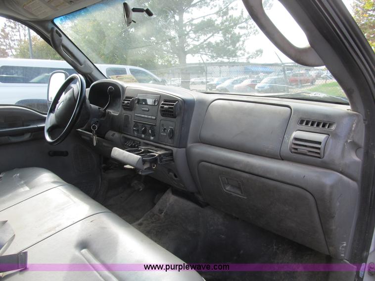 image for item B2907 2007 Ford F550 XL Super Duty service truck