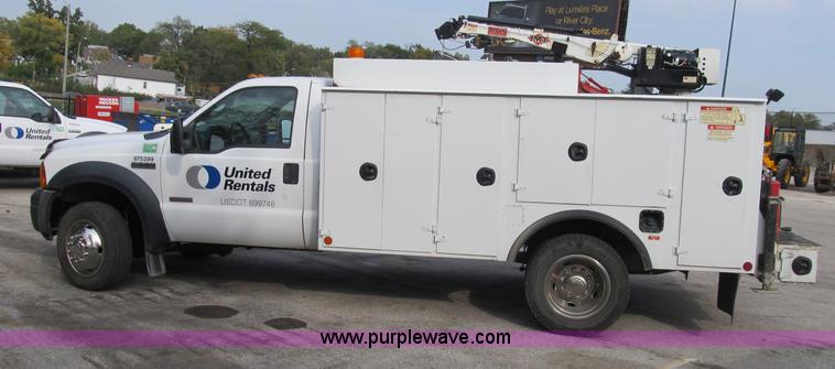 image for item B2908 2007 Ford F550 XL Super Duty service truck