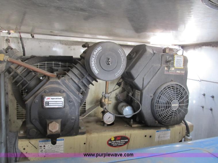 image for item B2908 2007 Ford F550 XL Super Duty service truck