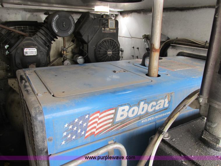 image for item B2908 2007 Ford F550 XL Super Duty service truck